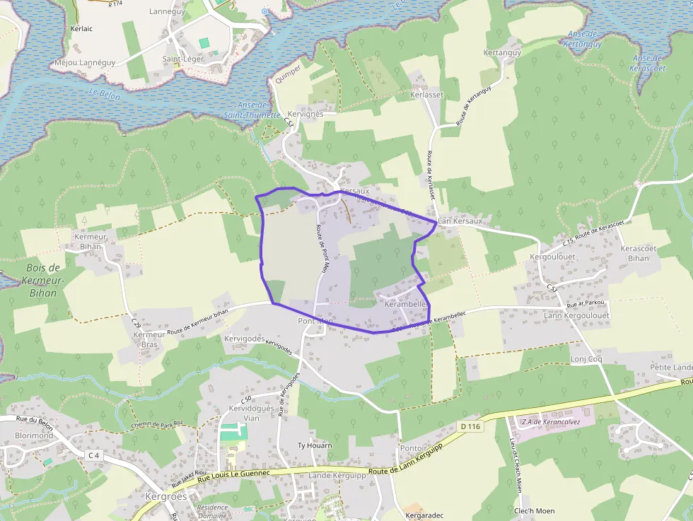 Maison 74 m² quatre pièces à vendre à Moëlan-sur-Mer Maison 74 m² quatre pièces à vendre à Moëlan-sur-Mer