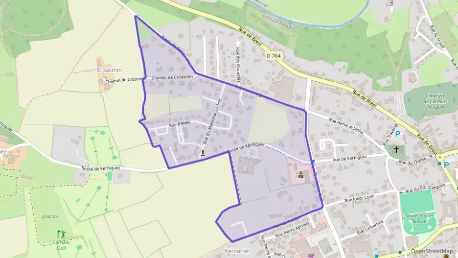 Maison 121 m² quatre pièces à vendre à Carhaix-Plouguer Maison 121 m² quatre pièces à vendre à Carhaix-Plouguer