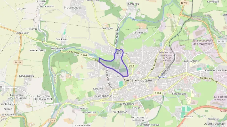 Maison 80 m² quatre pièces à vendre à Carhaix-Plouguer