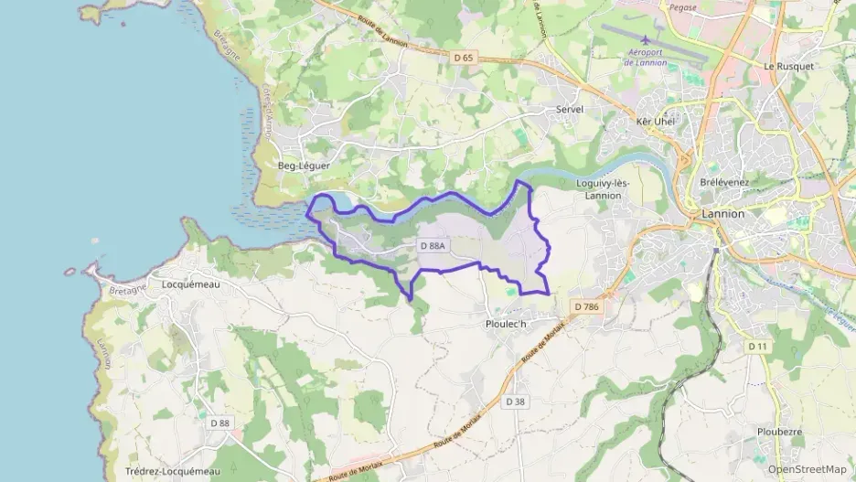 Maison 90 m² quatre pièces à vendre à Ploulec`h Maison 90 m² quatre pièces à vendre à Ploulec`h