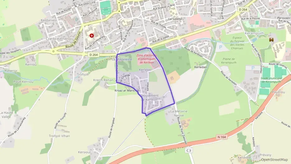 Maison 84 m² cinq pièces à vendre à Carhaix-Plouguer