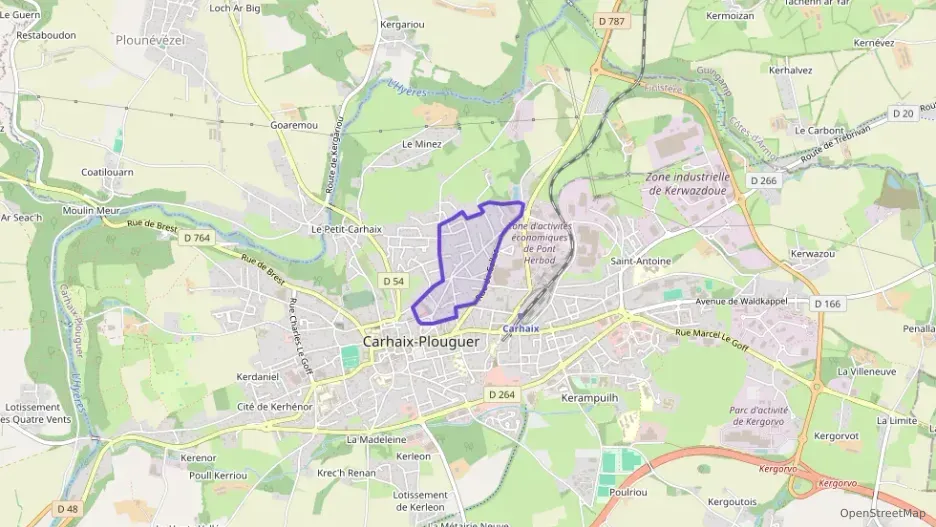 Maison 75 m² cinq pièces à vendre à Carhaix-Plouguer Maison 75 m² cinq pièces à vendre à Carhaix-Plouguer