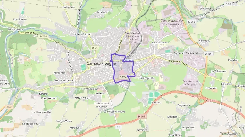 Maison 74 m² cinq pièces à vendre à Carhaix-Plouguer