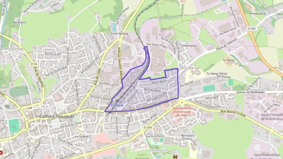 Maison 72 m² quatre pièces à vendre à Carhaix-Plouguer Maison 72 m² quatre pièces à vendre à Carhaix-Plouguer