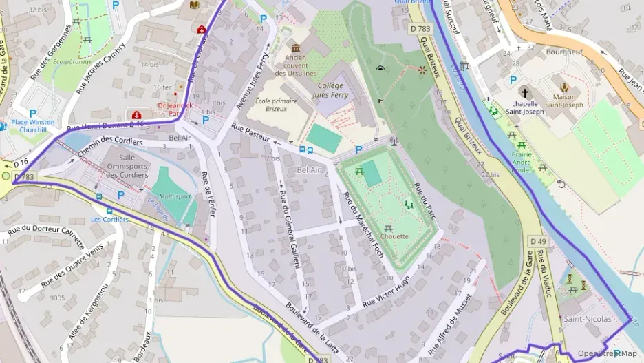 Maison 140 m² cinq pièces à vendre à Quimperlé Maison 140 m² cinq pièces à vendre à Quimperlé