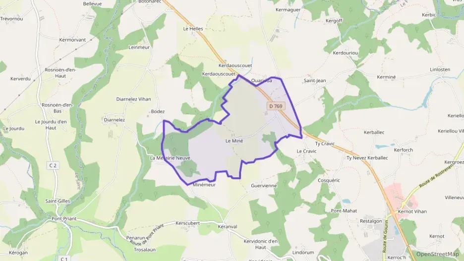 Maison 99 m² quatre pièces à vendre à Le Faouët