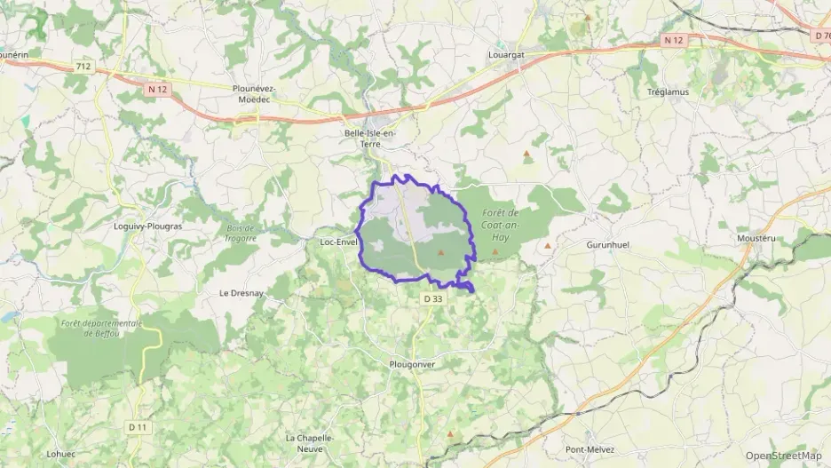 Maison 80 m² quatre pièces à vendre à Belle-Isle-en-Terre Maison 80 m² quatre pièces à vendre à Belle-Isle-en-Terre