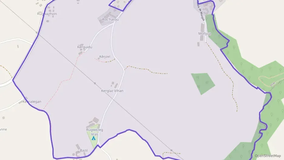 Maison 70 m² trois pièces à vendre à Prat Maison 70 m² trois pièces à vendre à Prat