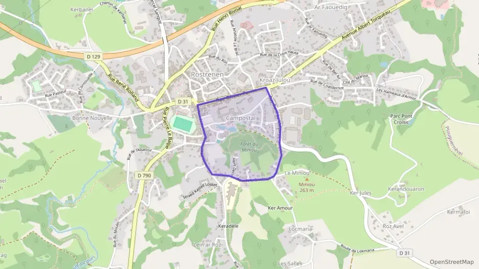 Maison 120 m² quatre pièces à vendre à Rostrenen