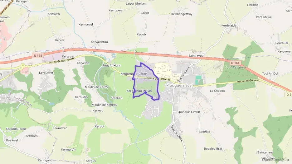 Maison 104 m² cinq pièces à vendre à Plouguernével Maison 104 m² cinq pièces à vendre à Plouguernével