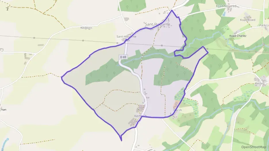 Maison 70 m² quatre pièces à vendre à Bourbriac Maison 70 m² quatre pièces à vendre à Bourbriac