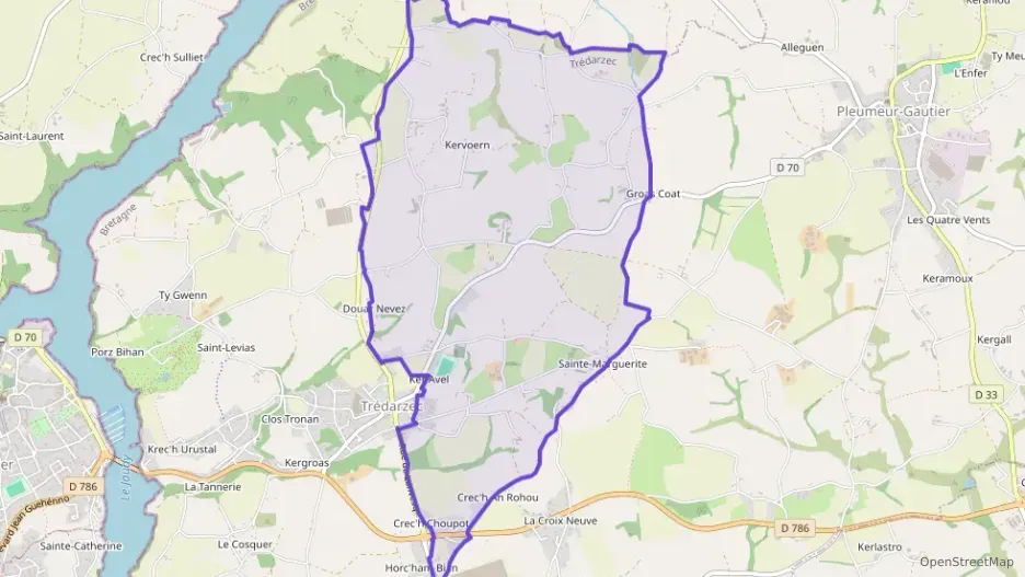 Maison 71 m² trois pièces à vendre à Trédarzec Maison 71 m² trois pièces à vendre à Trédarzec