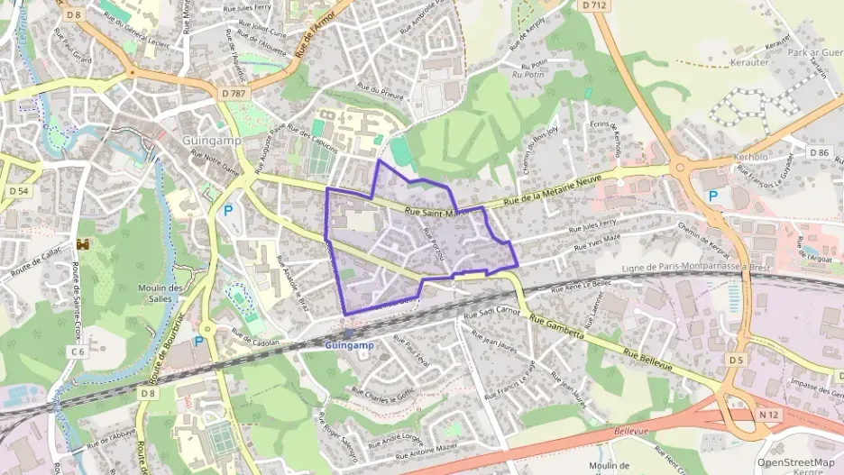 Maison 80 m² trois pièces à vendre à Guingamp Maison 80 m² trois pièces à vendre à Guingamp