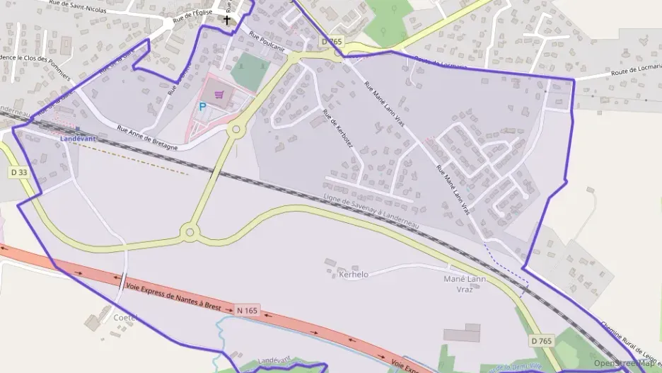 Maison 105 m² cinq pièces à vendre à Landévant Maison 105 m² cinq pièces à vendre à Landévant