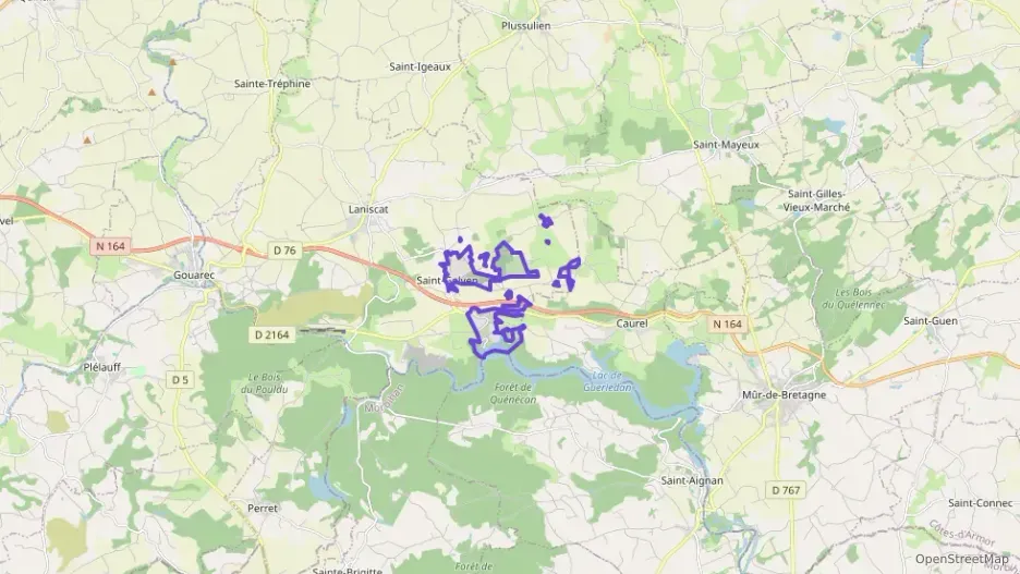 Maison 110 m² quatre pièces à vendre à Bon Repos sur Blavet