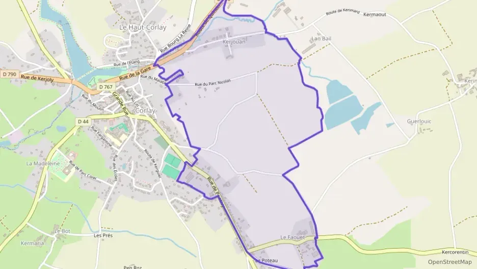 Maison 82 m² quatre pièces à vendre à Corlay Maison 82 m² quatre pièces à vendre à Corlay