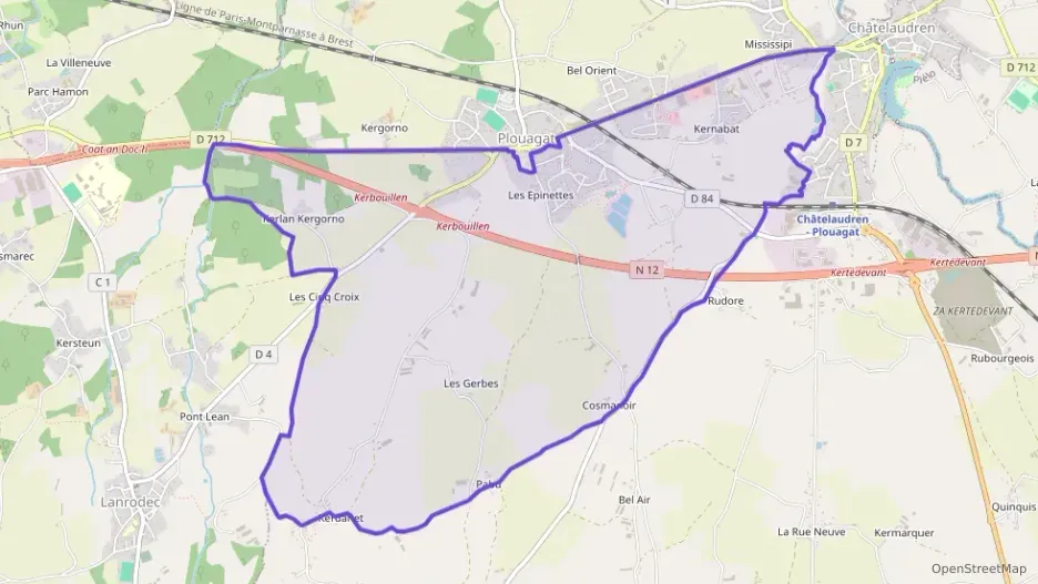 Maison 95 m² quatre pièces à vendre à Châtelaudren-Plouagat Maison 95 m² quatre pièces à vendre à Châtelaudren-Plouagat