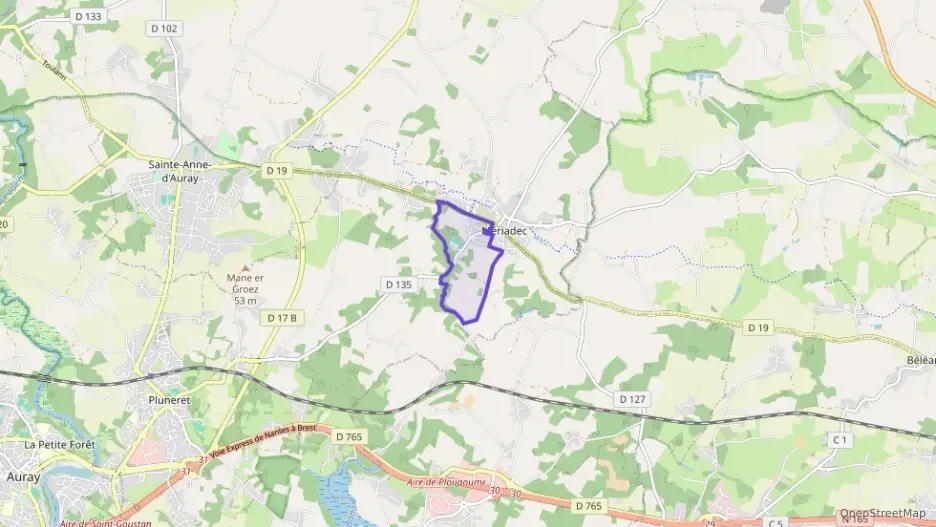 Maison 118 m² six pièces à vendre à Pluneret Maison 118 m² six pièces à vendre à Pluneret