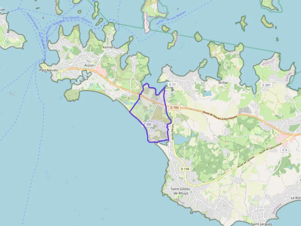 Maison 113 m² quatre pièces à vendre à Saint-Gildas-de-Rhuys Maison 113 m² quatre pièces à vendre à Saint-Gildas-de-Rhuys