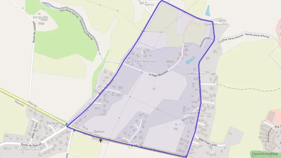 Maison 138 m² sept pièces à vendre à Plescop