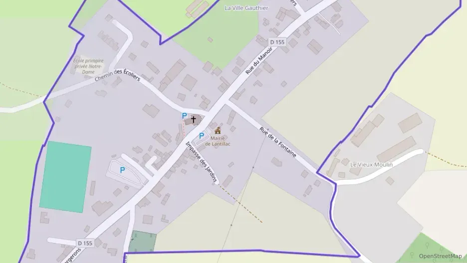 Maison 110 m² quatre pièces à vendre à Lantillac Maison 110 m² quatre pièces à vendre à Lantillac