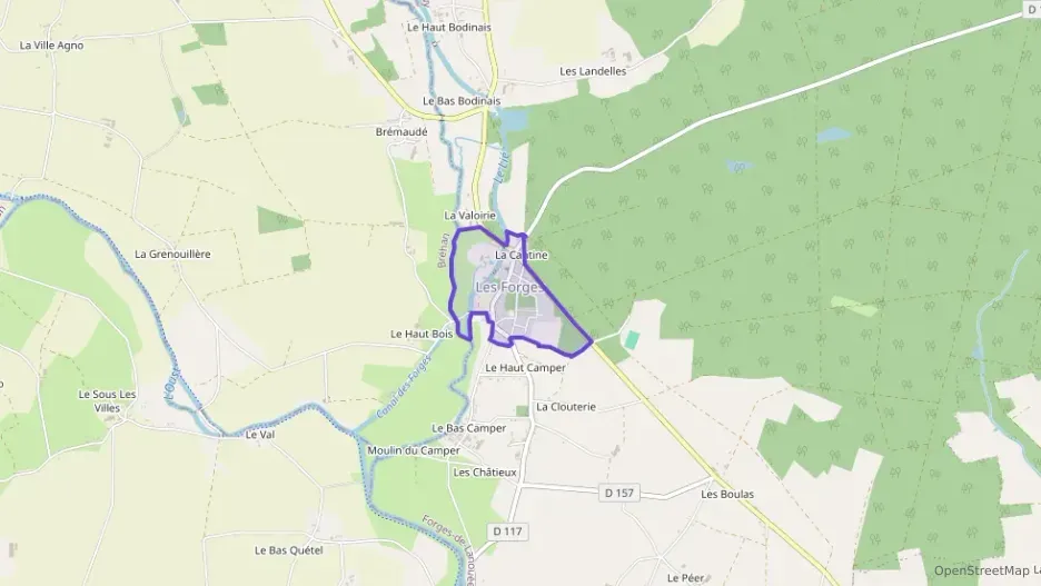 Maison 100 m² trois pièces à vendre à Forges-de-Lanouée Maison 100 m² trois pièces à vendre à Forges-de-Lanouée