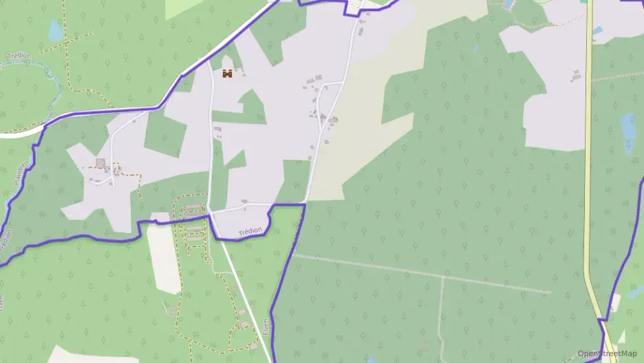 Maison 412 m² six pièces à vendre à Trédion Maison 412 m² six pièces à vendre à Trédion