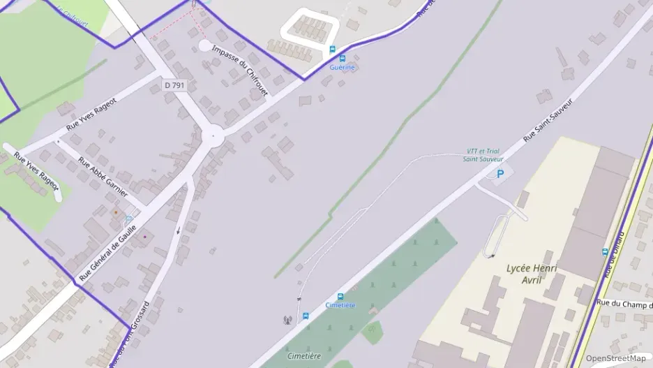 Maison 195 m² six pièces à vendre à Lamballe-Armor Maison 195 m² six pièces à vendre à Lamballe-Armor