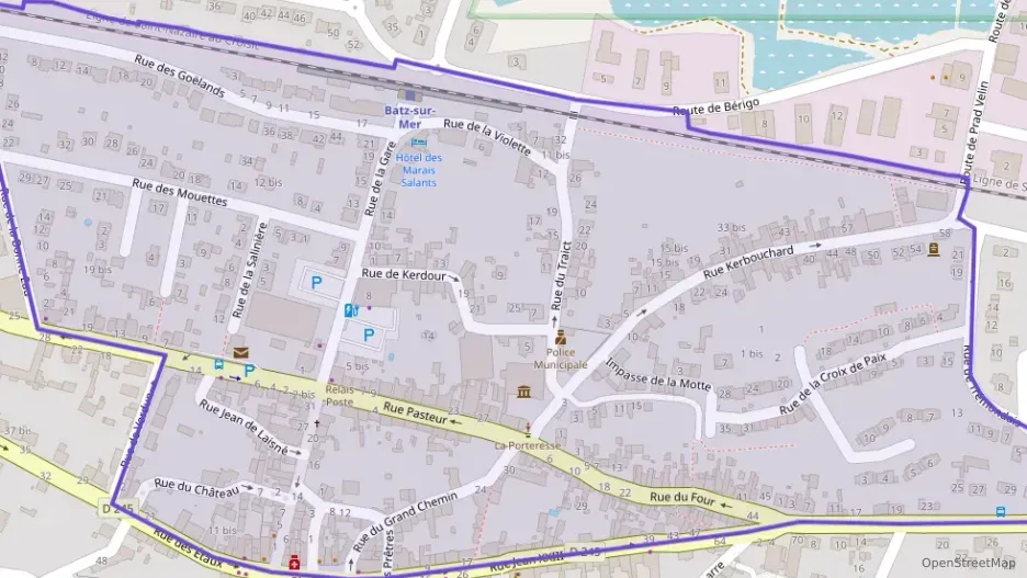 Maison 170 m² sept pièces à vendre à Batz-sur-Mer Maison 170 m² sept pièces à vendre à Batz-sur-Mer