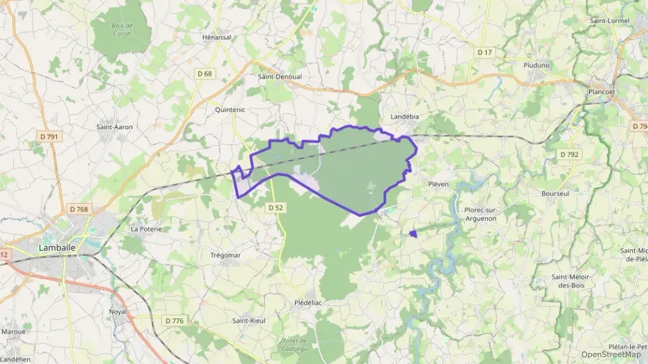 Maison 90 m² trois pièces à vendre à Plédéliac