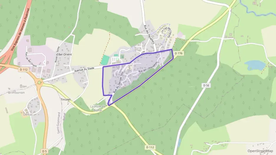 Maison 90 m² quatre pièces à vendre à Bohal