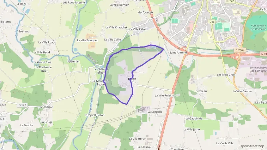 Maison 93 m² quatre pièces à vendre à Ploërmel Maison 93 m² quatre pièces à vendre à Ploërmel