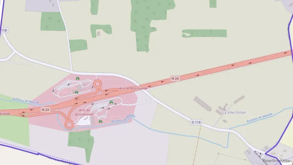 Maison 195 m² six pièces à vendre à Ploërmel Maison 195 m² six pièces à vendre à Ploërmel