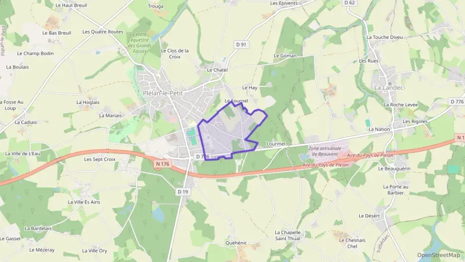 Maison 97 m² quatre pièces à vendre à Plélan-le-Petit Maison 97 m² quatre pièces à vendre à Plélan-le-Petit