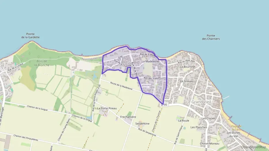 Maison 122 m² cinq pièces à vendre à Noirmoutier-en-l`Île Maison 122 m² cinq pièces à vendre à Noirmoutier-en-l`Île