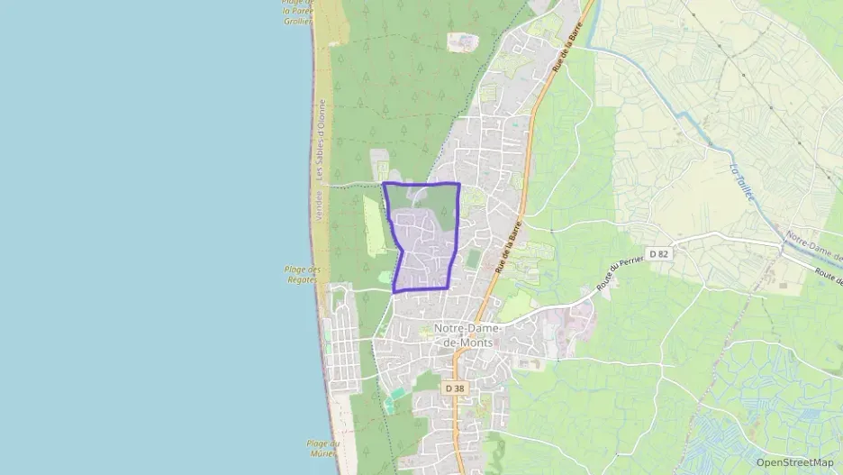 Maison 50 m² quatre pièces à vendre à Notre-Dame-de-Monts Maison 50 m² quatre pièces à vendre à Notre-Dame-de-Monts