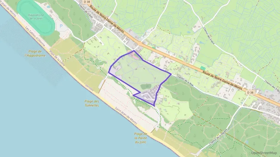 Maison 106 m² quatre pièces à vendre à Saint-Jean-de-Monts Maison 106 m² quatre pièces à vendre à Saint-Jean-de-Monts