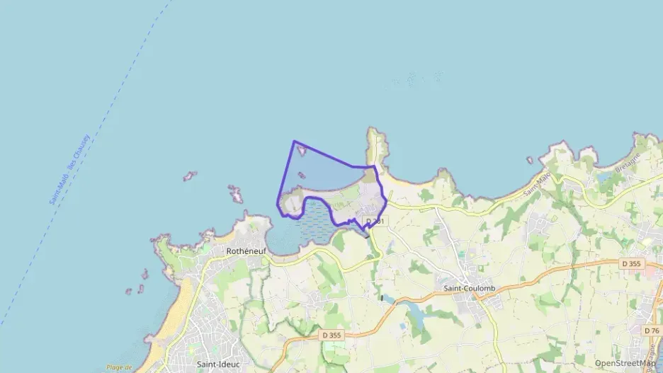 Maison 175 m² six pièces à vendre à Saint-Coulomb Maison 175 m² six pièces à vendre à Saint-Coulomb