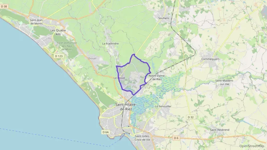 Maison 111 m² cinq pièces à vendre à Saint-Hilaire-de-Riez Maison 111 m² cinq pièces à vendre à Saint-Hilaire-de-Riez