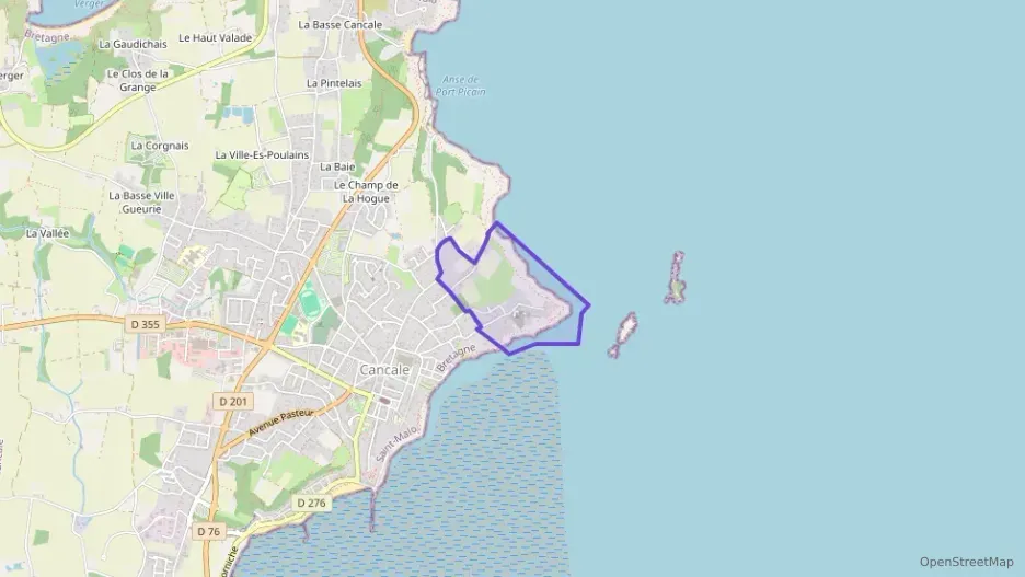 Maison 145 m² cinq pièces à vendre à Cancale Maison 145 m² cinq pièces à vendre à Cancale