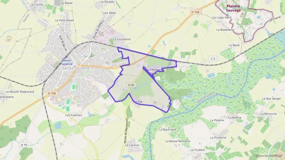 Maison 119 m² cinq pièces à vendre à Sainte-Pazanne