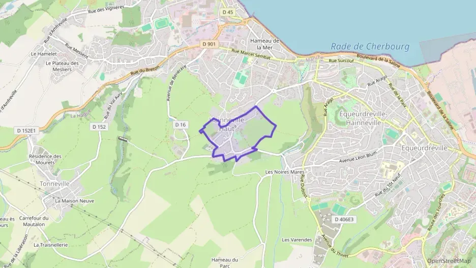 Maison 77 m² quatre pièces à vendre à Cherbourg-en-Cotentin Maison 77 m² quatre pièces à vendre à Cherbourg-en-Cotentin