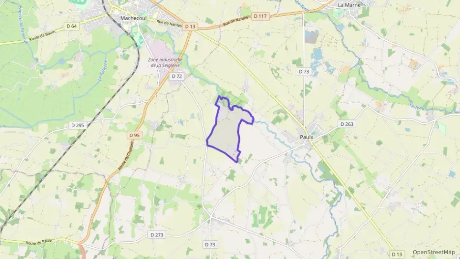 Maison 124 m² six pièces à vendre à Paulx Maison 124 m² six pièces à vendre à Paulx