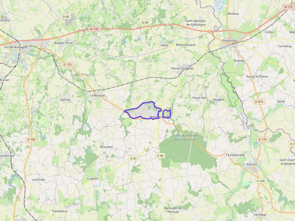 Maison 120 m² trois pièces à vendre à Trans-la-Forêt