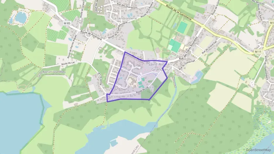 Maison 158 m² cinq pièces à vendre à Saint-Aignan-Grandlieu