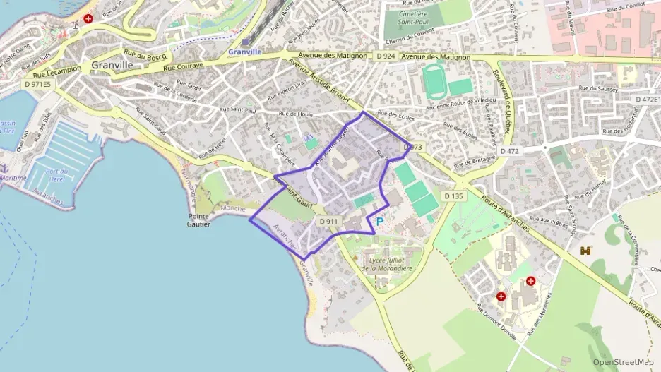 Maison 92 m² cinq pièces à vendre à Granville Maison 92 m² cinq pièces à vendre à Granville