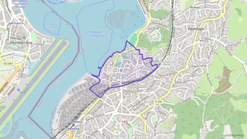 Maison 156 m² quatre pièces à vendre à Hendaye Maison 156 m² quatre pièces à vendre à Hendaye