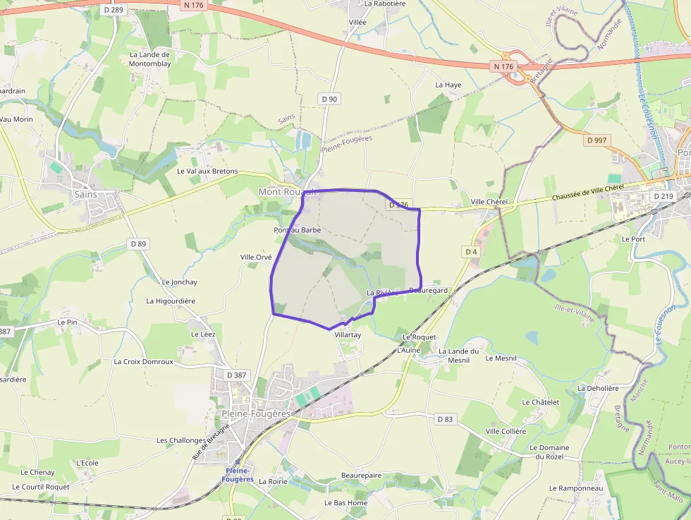 Maison 135 m² quatre pièces à vendre à Pleine-Fougères