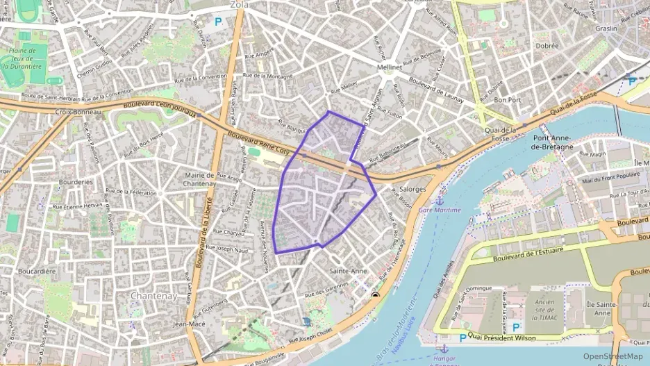 Maison 114 m² cinq pièces à vendre à Nantes Maison 114 m² cinq pièces à vendre à Nantes