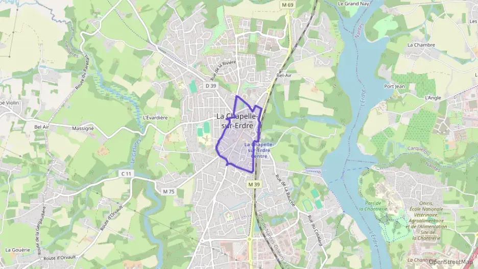 Maison 100 m² cinq pièces à vendre à La Chapelle-sur-Erdre